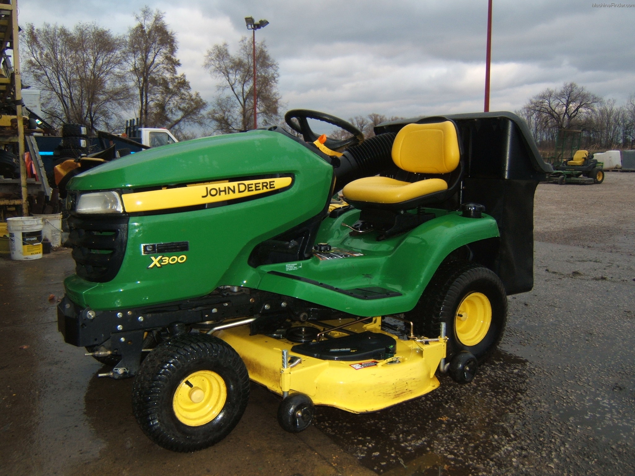2008 John Deere X300 W48 Mower And Bagger Lawn And Garden And Commercial