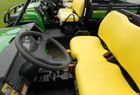 2011 John Deere 825i