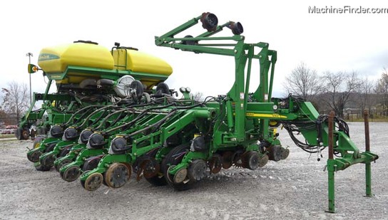 2010 John Deere 1790