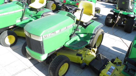 1997 John Deere GT275