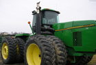 2010 John Deere 8320R