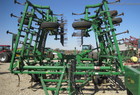 2005 John Deere 2210
