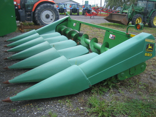 1999 John Deere 693 Nez à maïs / Corn nose
