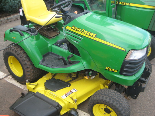 2003 John Deere X595