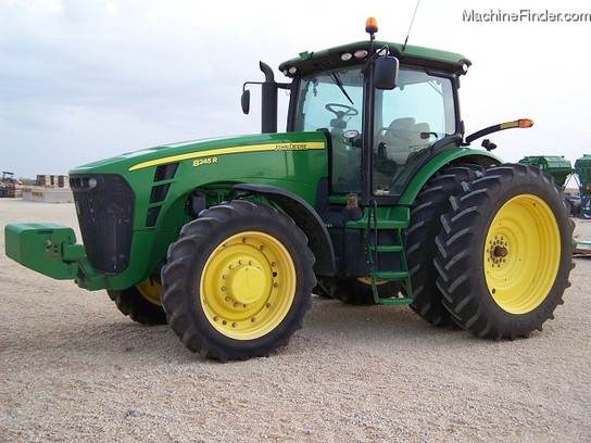 2010 John Deere 8245R