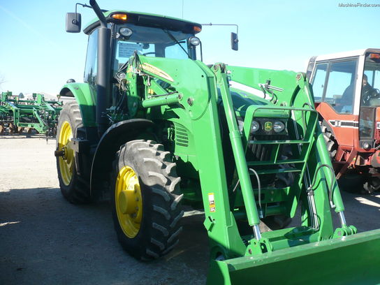 2011 John Deere 7630
