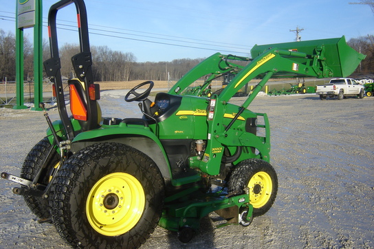 2005 John Deere 3120