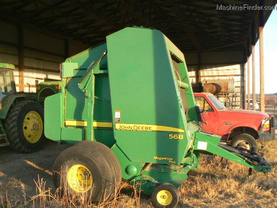 2008 John Deere 568