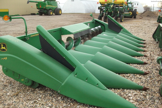 2002 John Deere 893