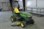 2010 John Deere 2305