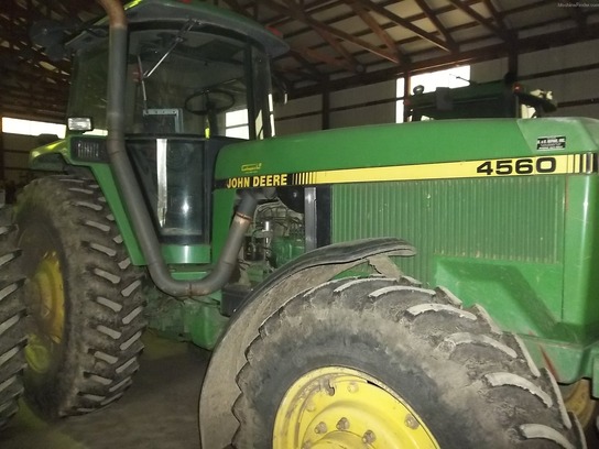 1992 John Deere 4560