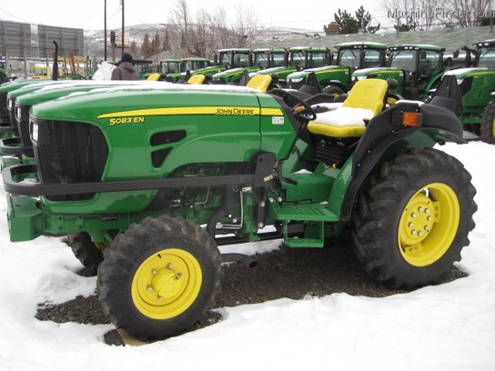 2012 John Deere 5083EN