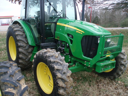 2011 John Deere 5095M