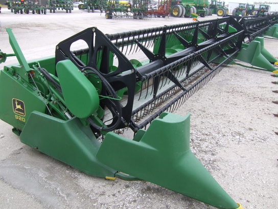 1997 John Deere 920
