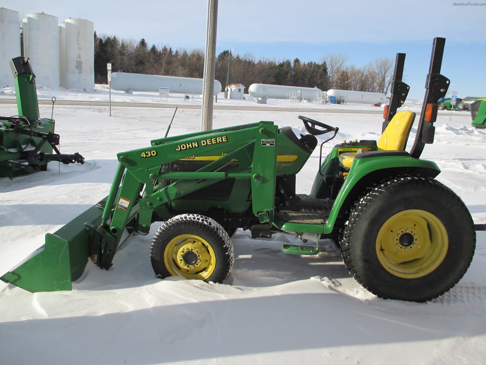2004 John Deere 4310 Tractors Compact (140hp.) John Deere