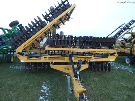 2009 Landoll 876-40