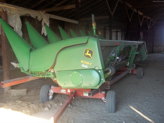 2008 John Deere 608C