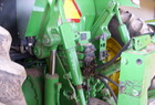 2005 John Deere 8220