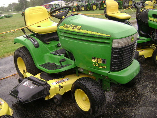 2004 John Deere LX280