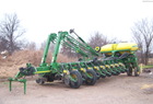 2004 John Deere 1770NT
