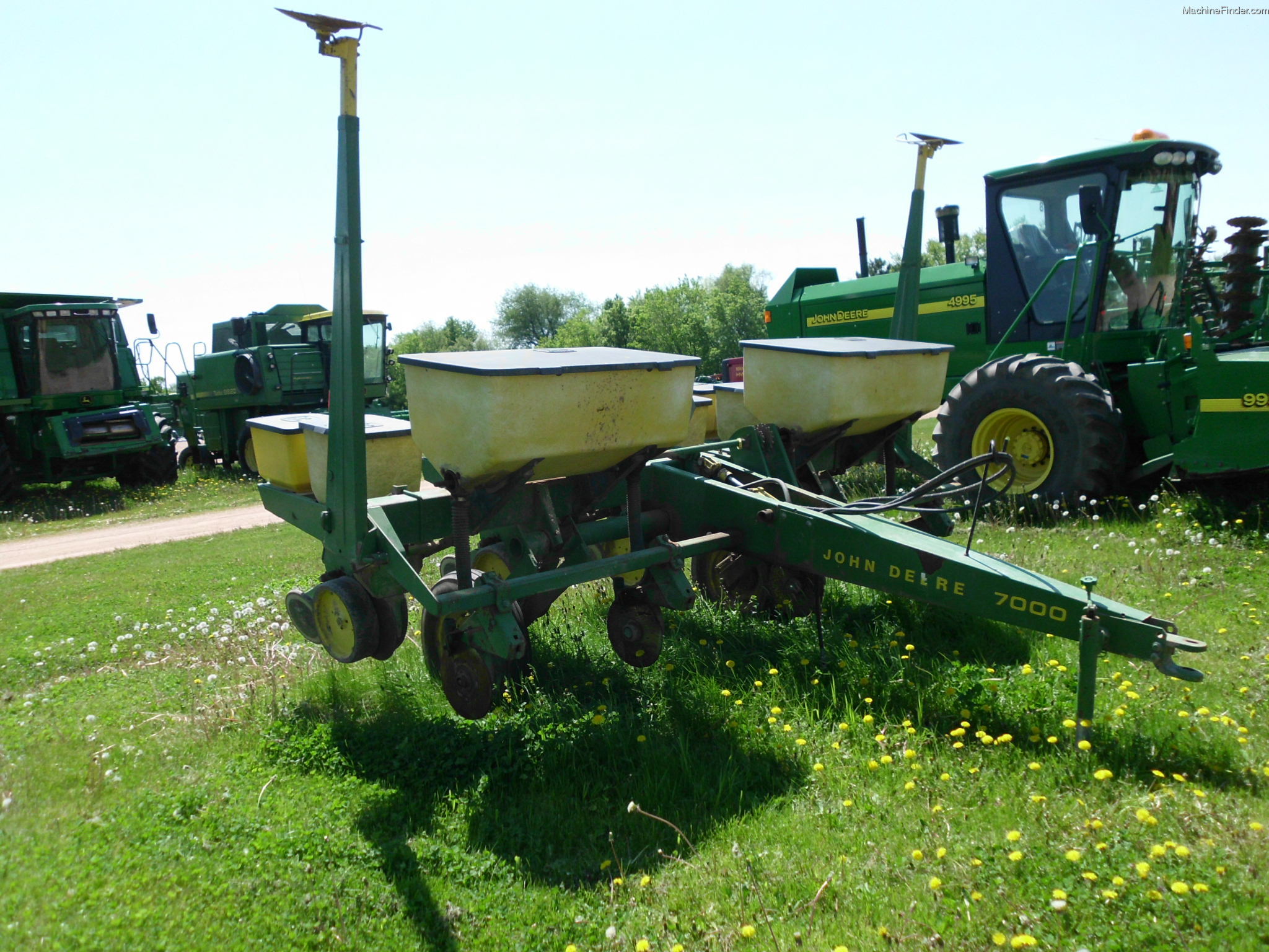 John Deere 7000 Planting & Seeding Planters John Deere MachineFinder