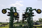 2009 John Deere 2210