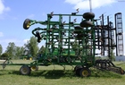 2009 John Deere 2210