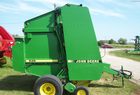1992 John Deere 535
