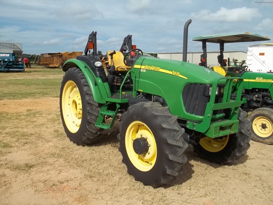 2005 John Deere 5425