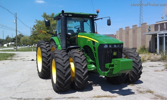 2010 John Deere 8270R