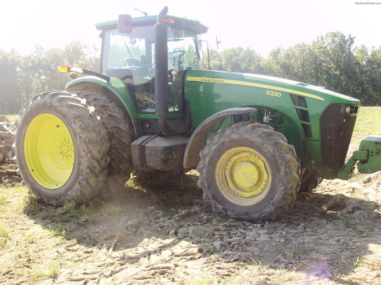 2006 John Deere 8330