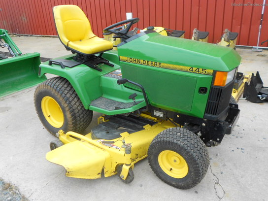1996 John Deere 445