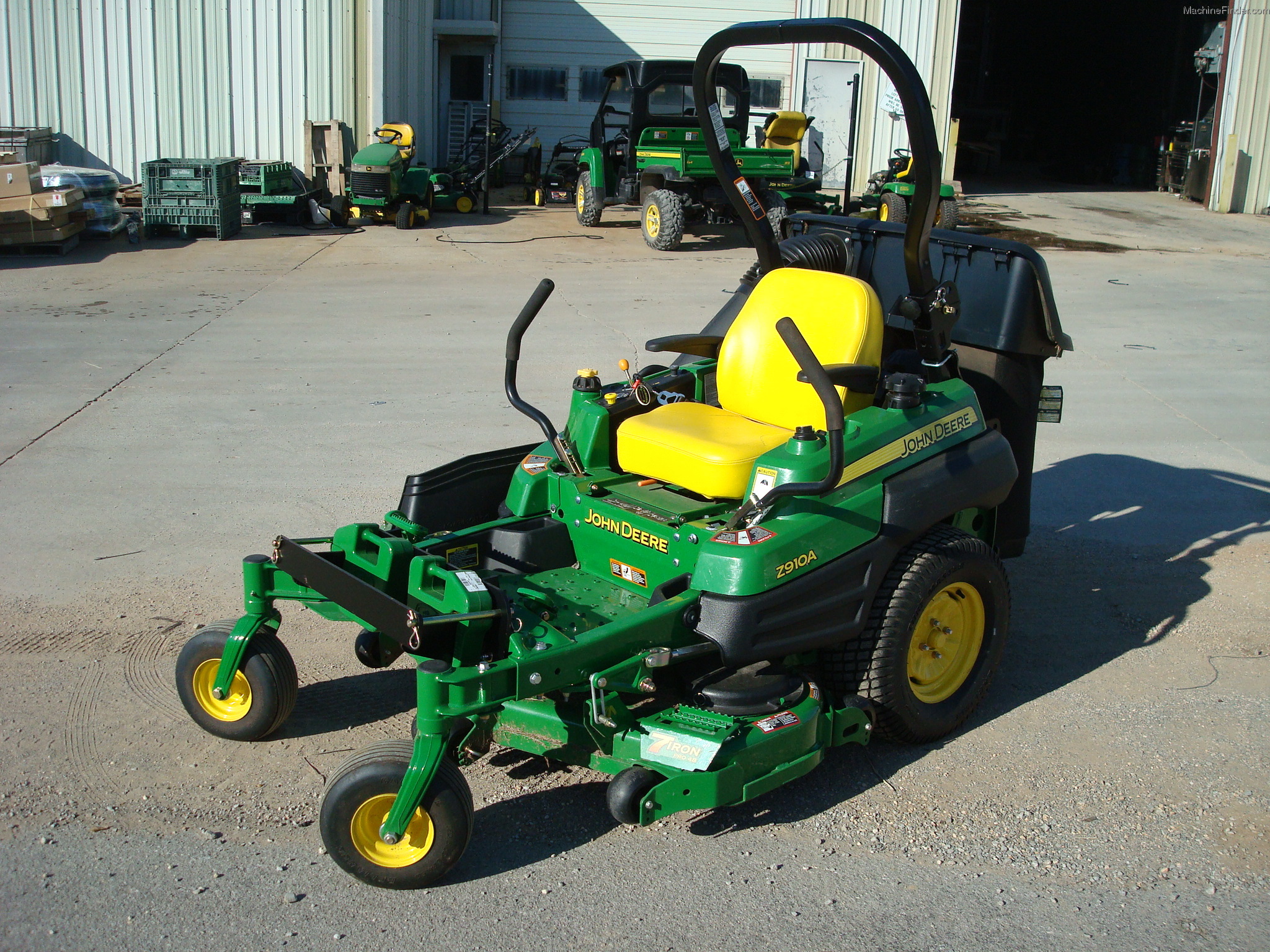 2012 John Deere Z910A Lawn & Garden and Commercial Mowing John Deere
