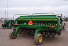 2001 John Deere 1560
