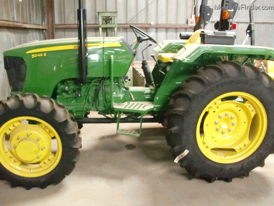 2012 John Deere 5045E