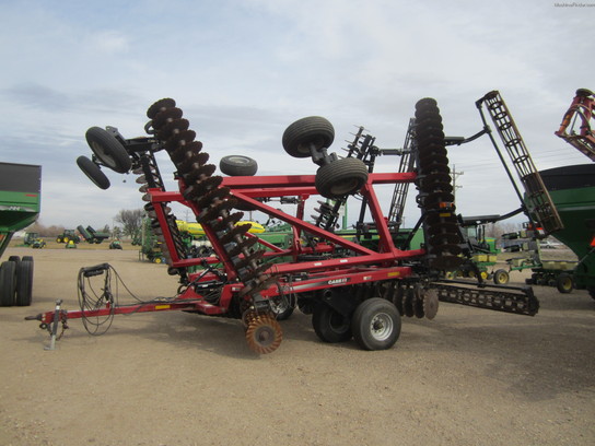  Case IH 330