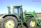 1995 John Deere 6400