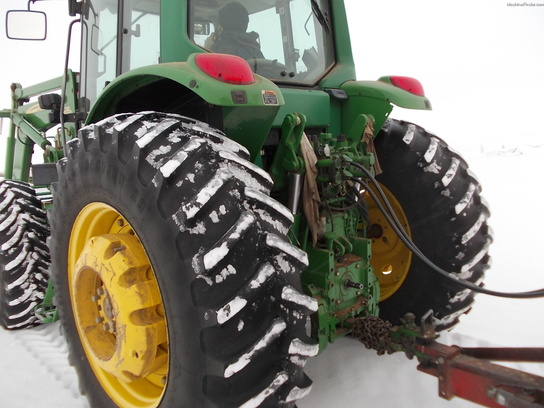2005 John Deere 7420