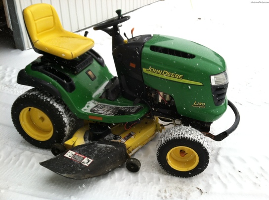 2004 John Deere L130