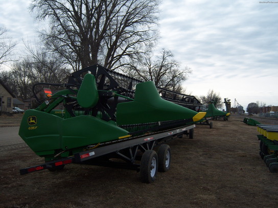 2009 John Deere 635F
