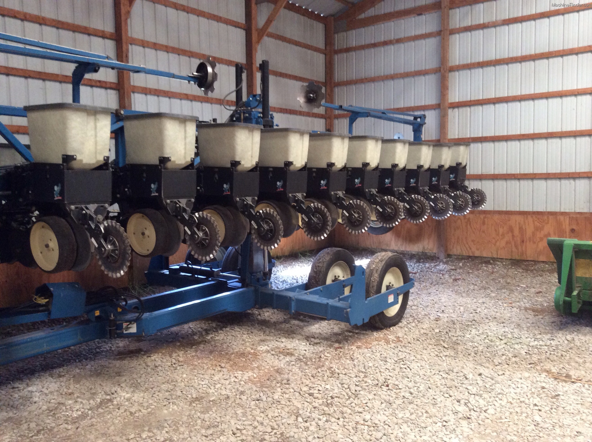 1999 Kinze 2600 Planting & Seeding Planters John Deere MachineFinder