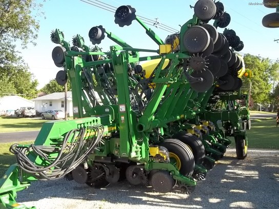 2009 John Deere 1790