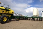 2009 John Deere 1870