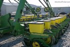 1999 John Deere 1770