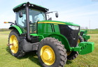 2011 John Deere 7215R