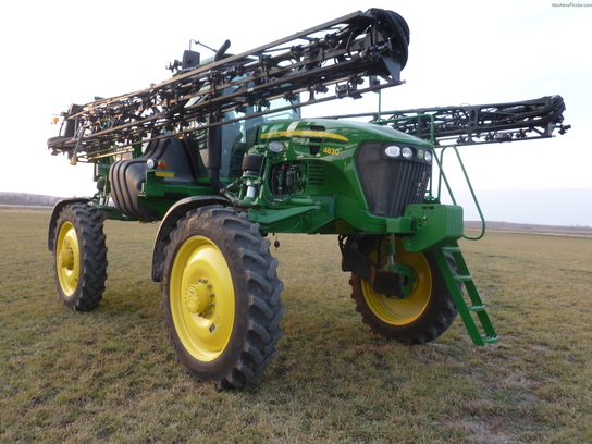 2012 John Deere 4830