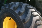 2005 John Deere 2210