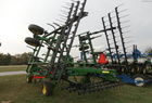 2003 John Deere 2200