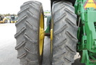 2002 John Deere 8420