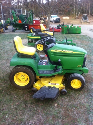 1998 John Deere 345